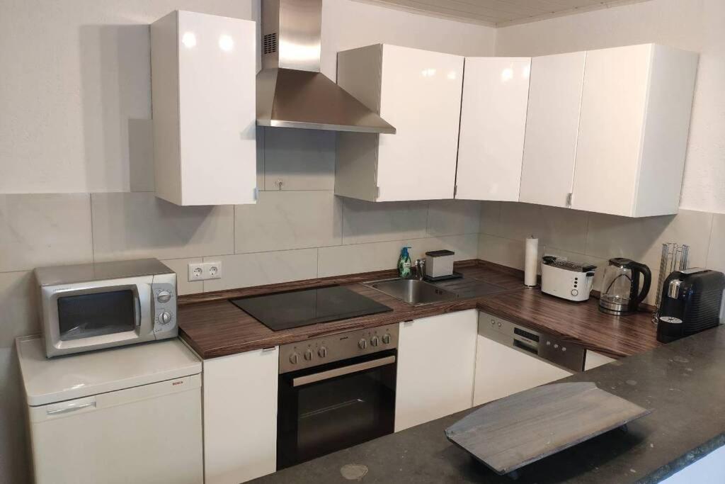 Schoene Wohnung In Ruhiger Zentraler Lage Rodgau Esterno foto